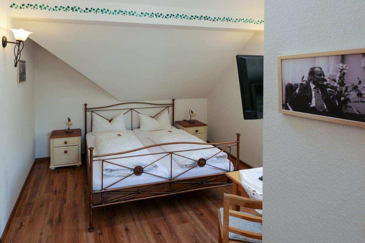 Hotel Alte Buergermeisterei Едигер-Елер Екстериор снимка