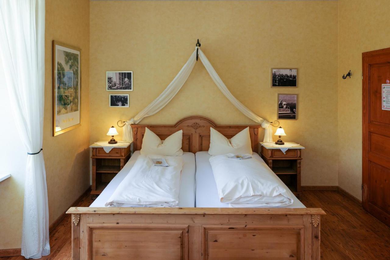Hotel Alte Buergermeisterei Едигер-Елер Екстериор снимка